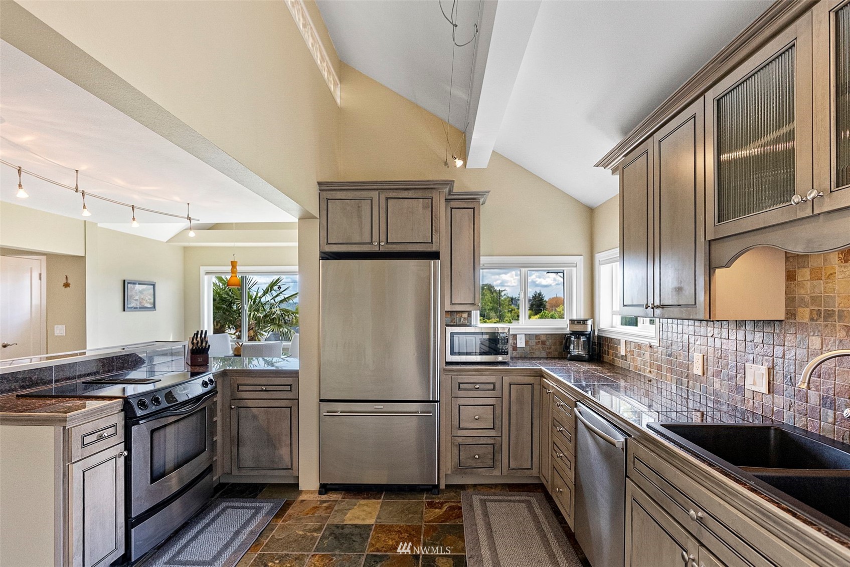 2802 N Washington Street