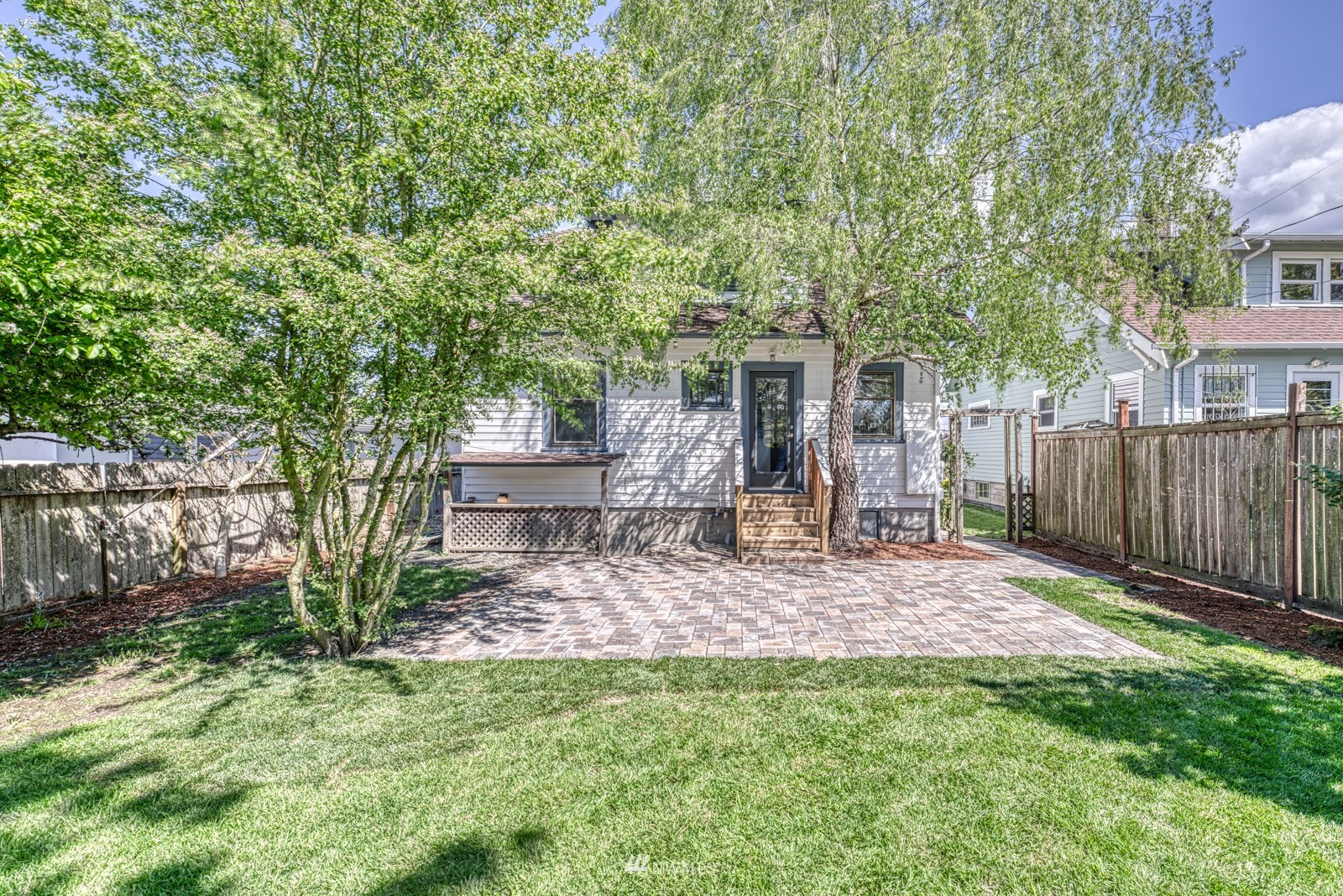 818 N Washington Street