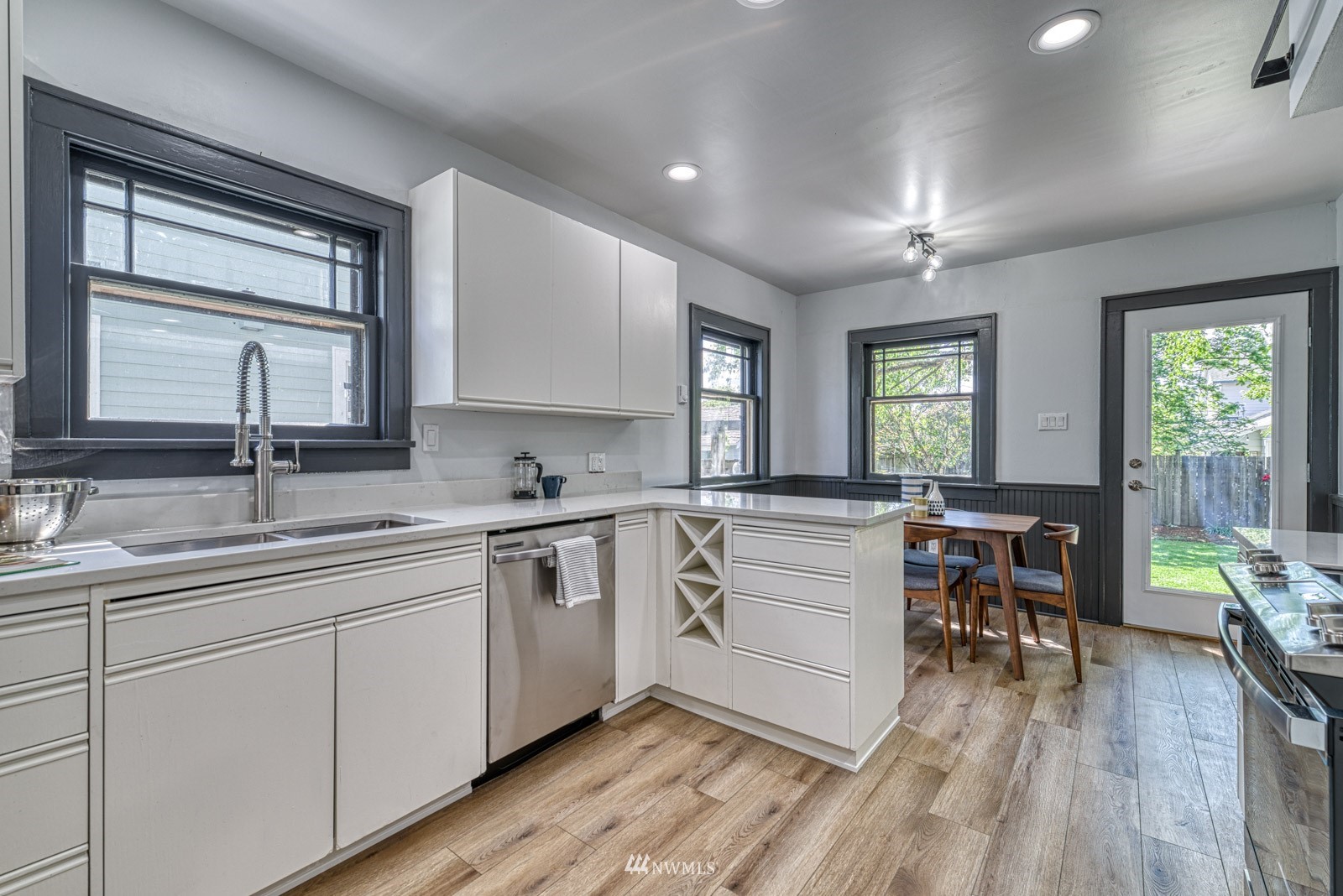 818 N Washington Street