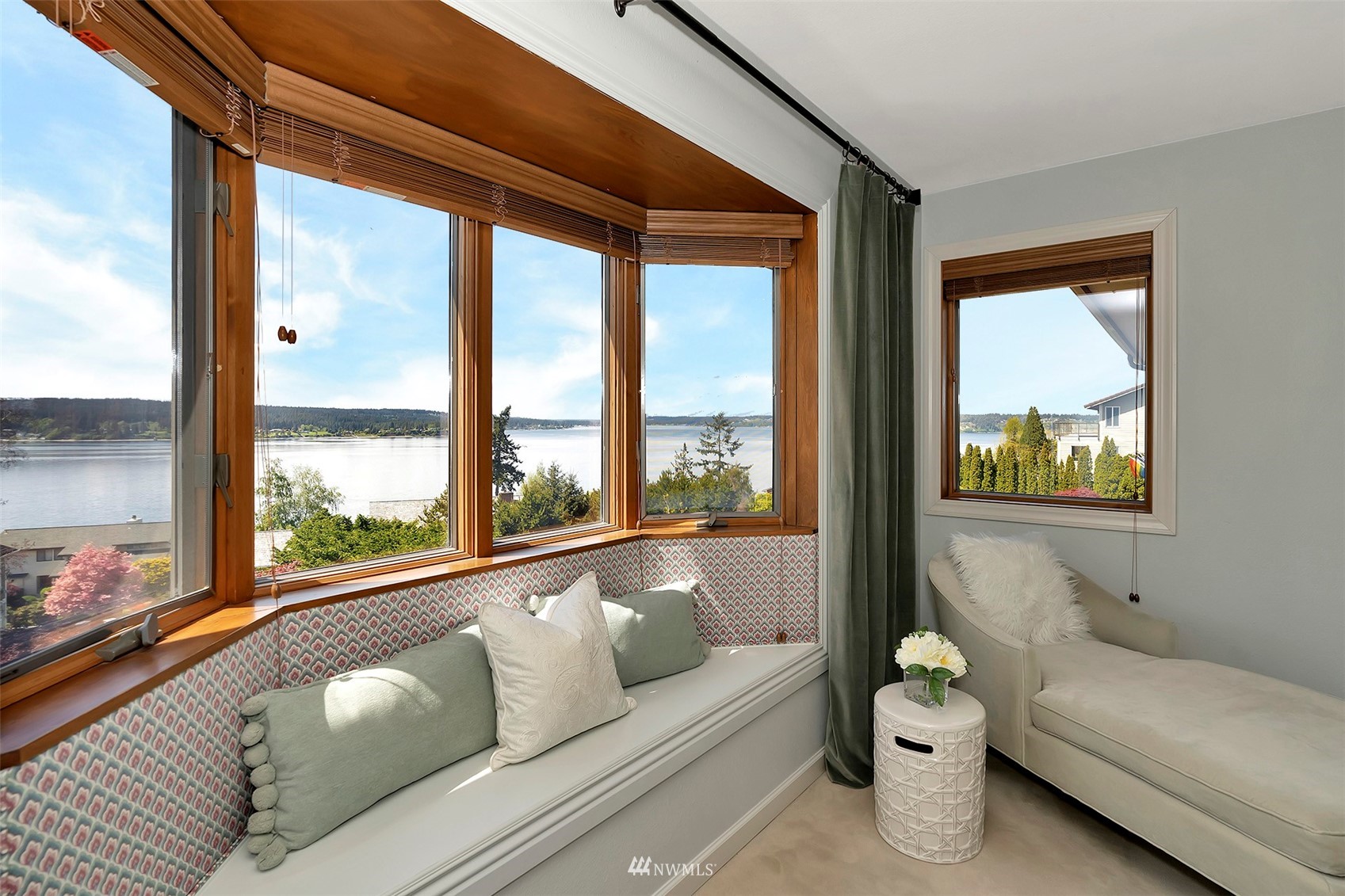 3621 Brookside Way W