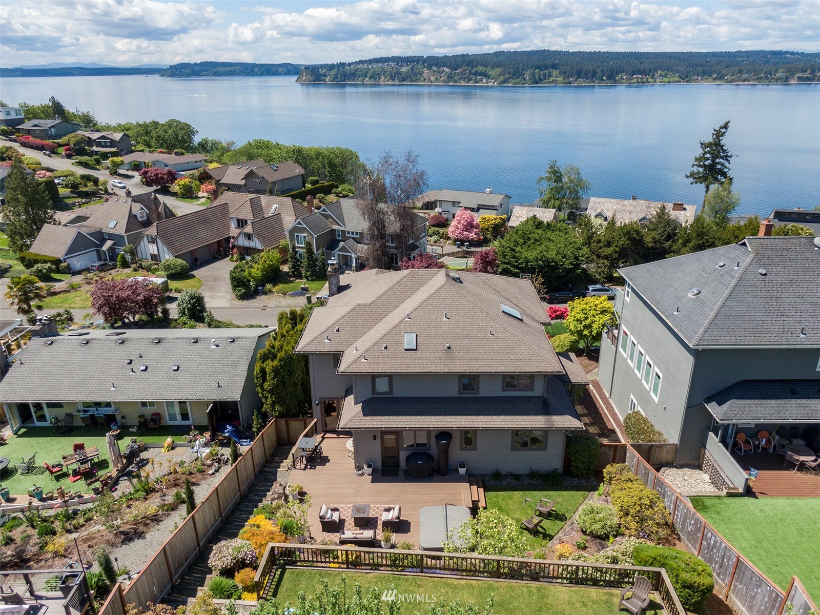 3621 Brookside Way W