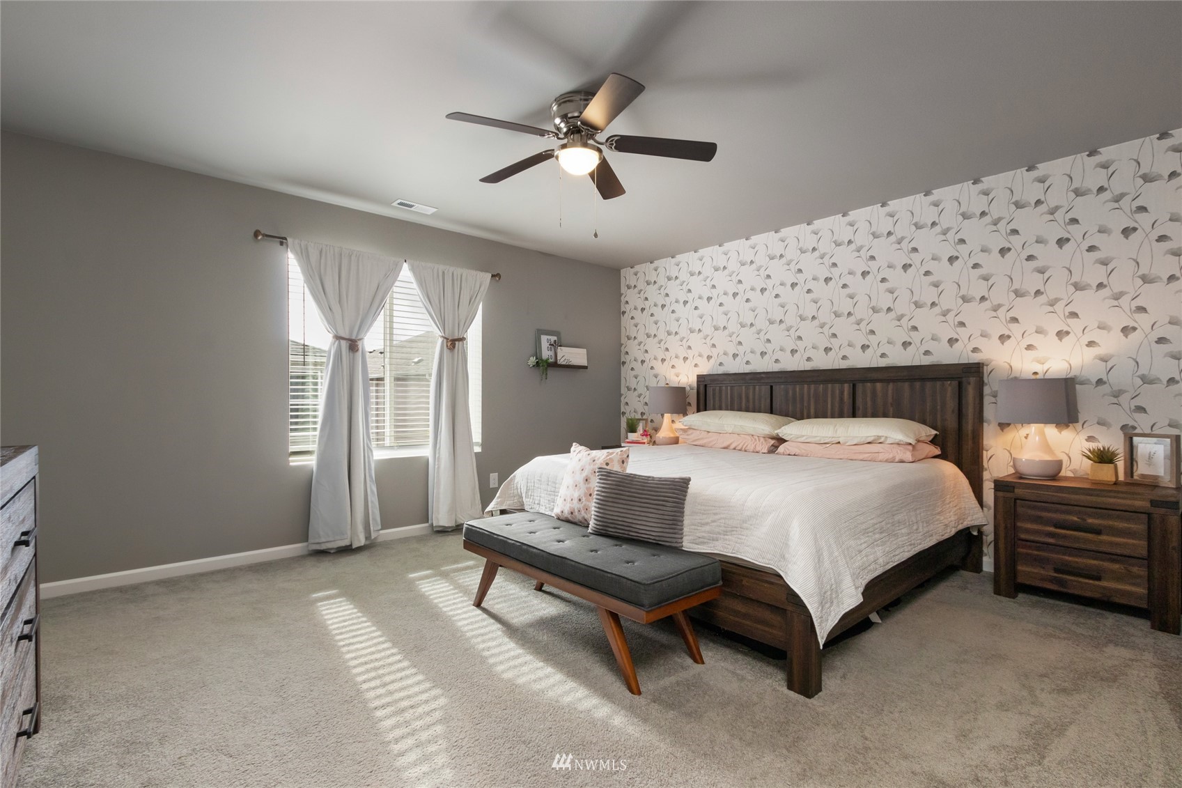 5112 Kenrick Street SE