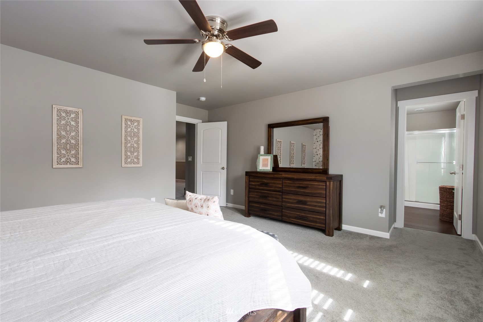 5112 Kenrick Street SE