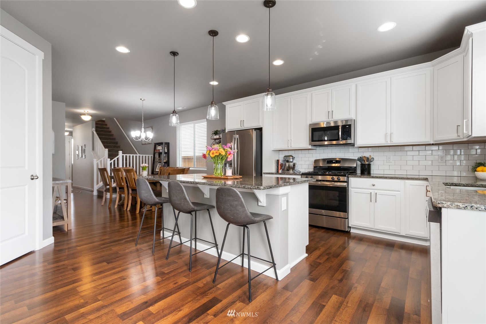 5112 Kenrick Street SE