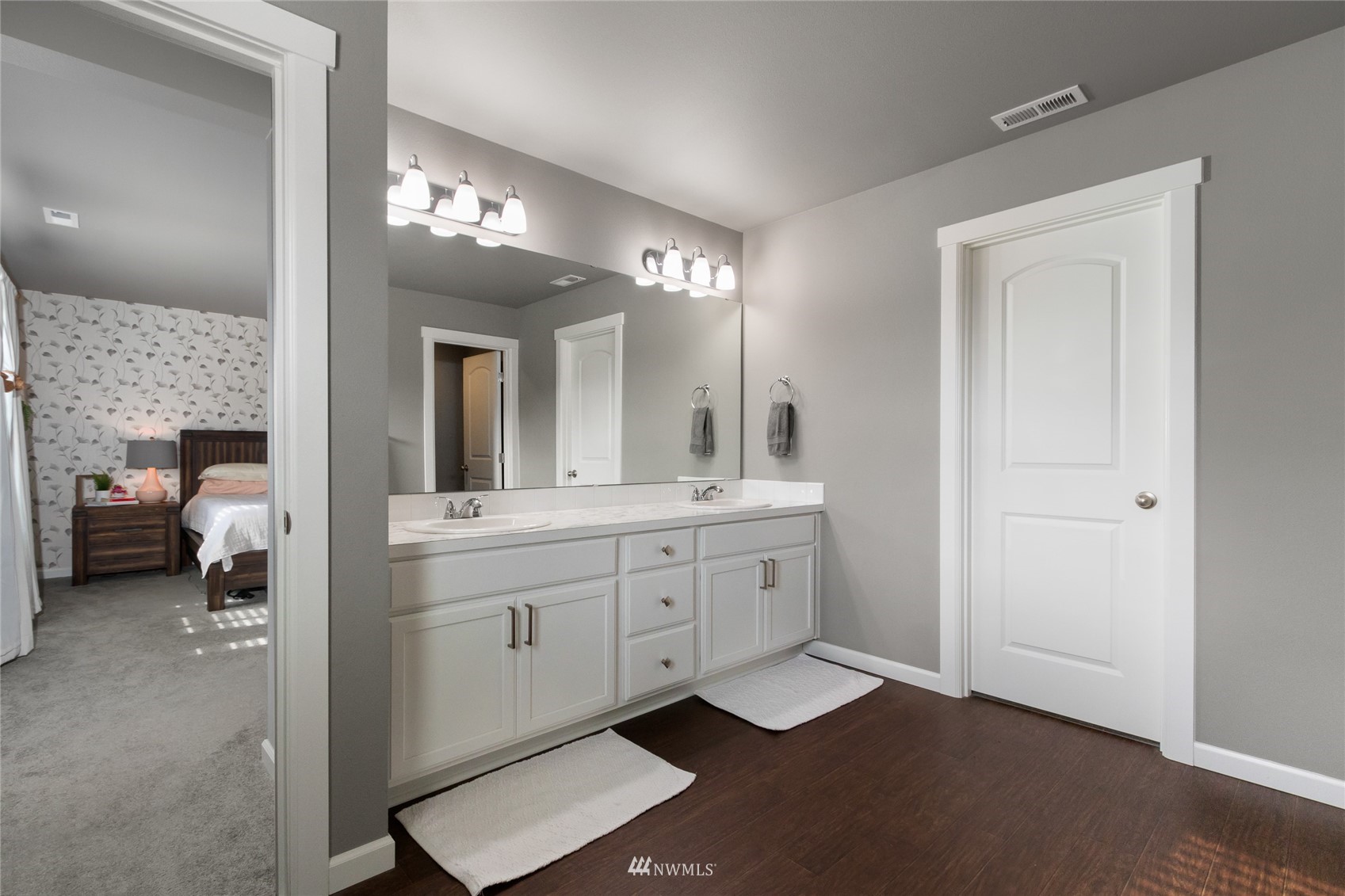 5112 Kenrick Street SE