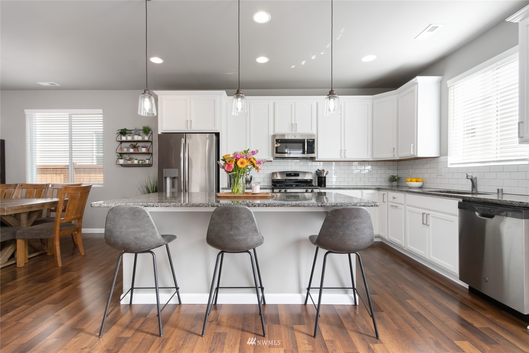 5112 Kenrick Street SE