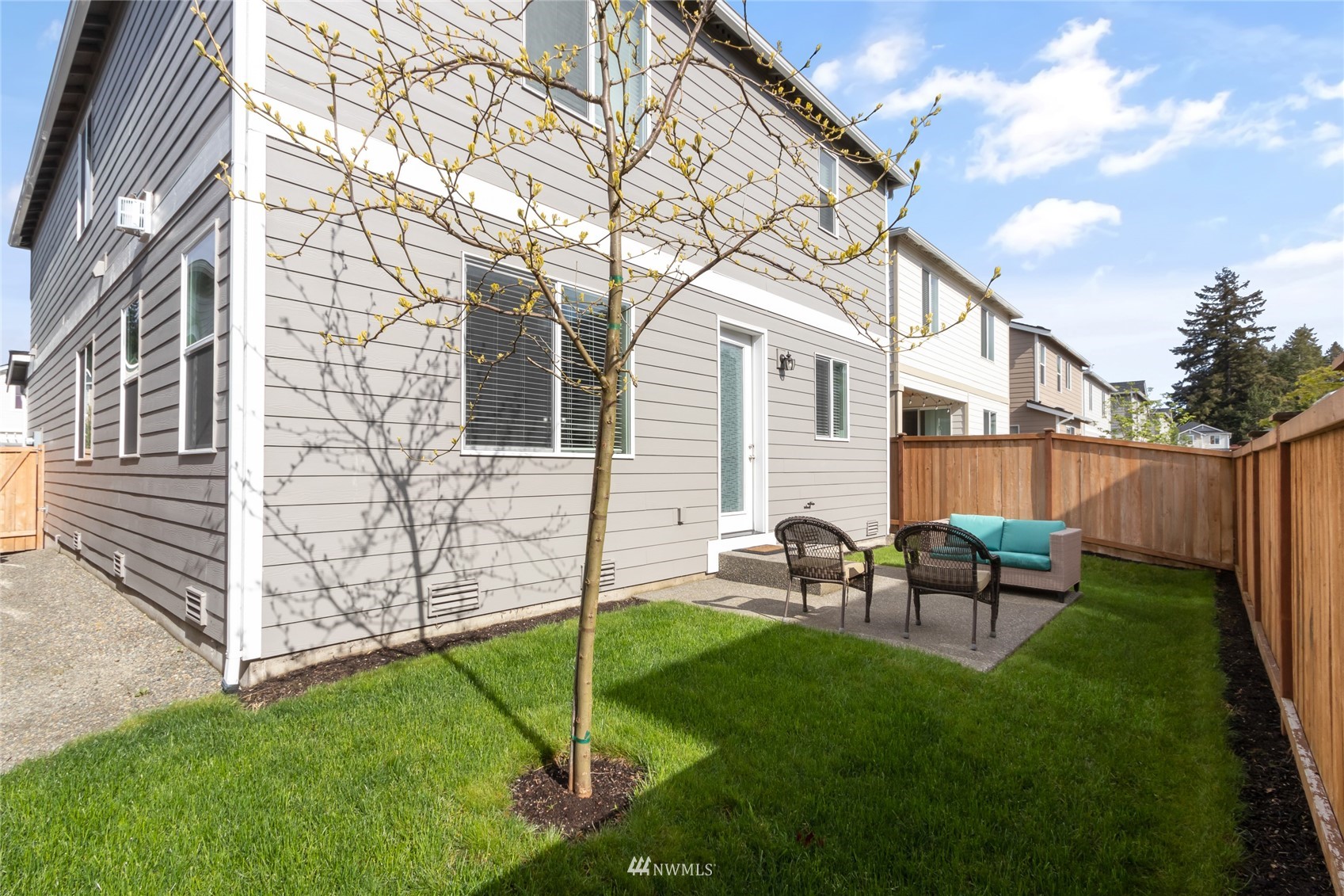 5112 Kenrick Street SE