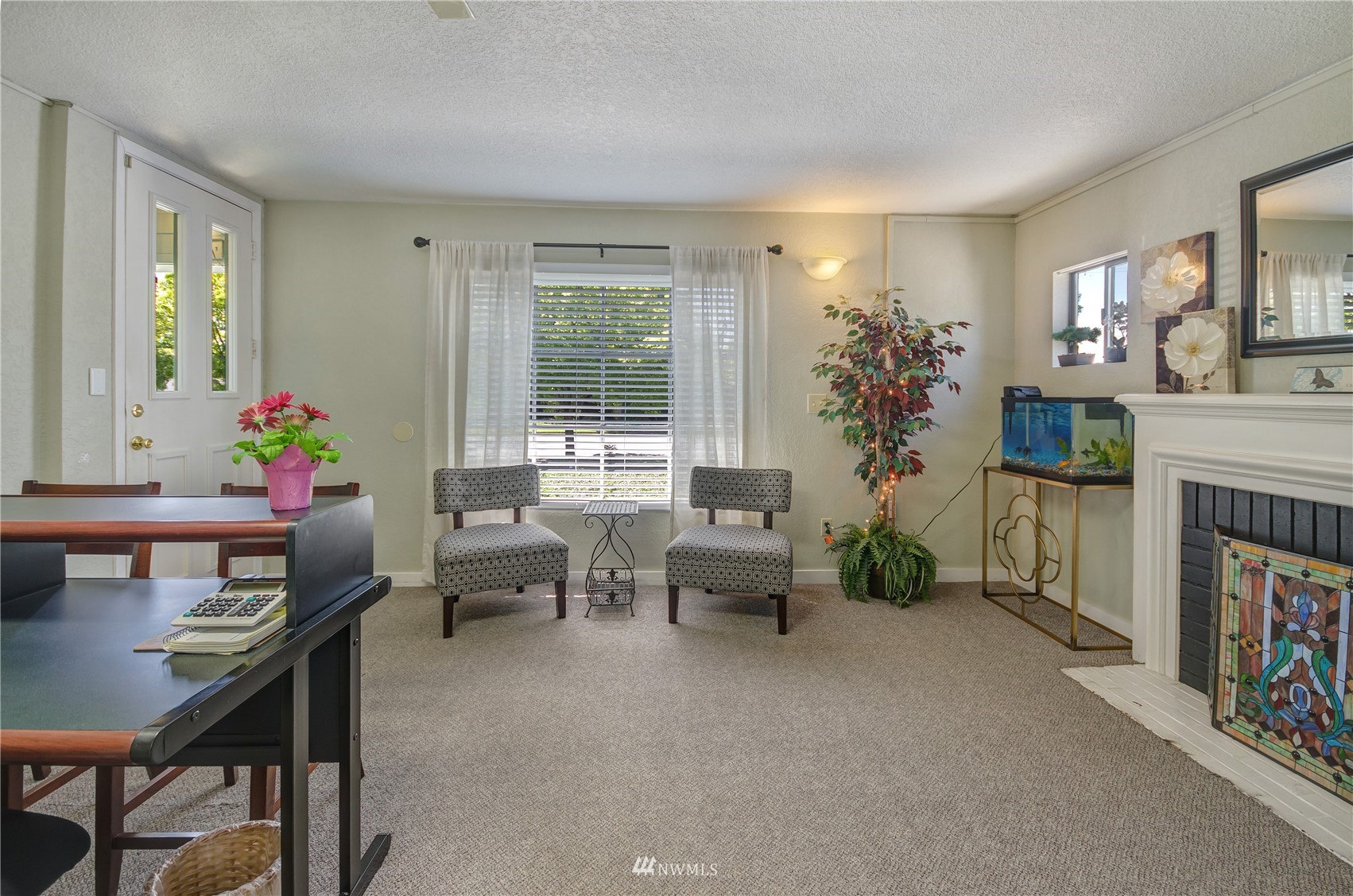 5213 Pacific Avenue , -7695