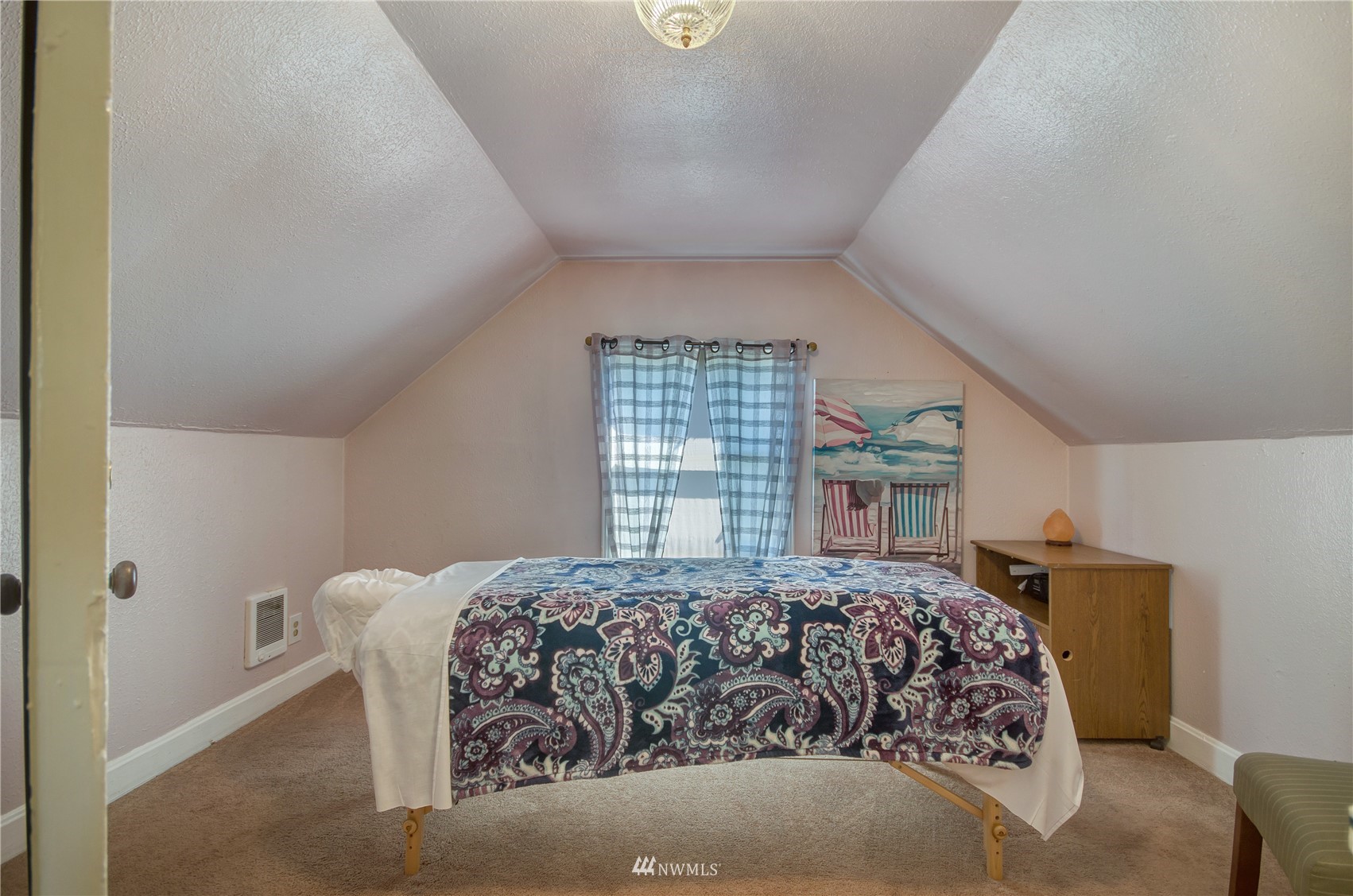 5213 Pacific Avenue , -7695