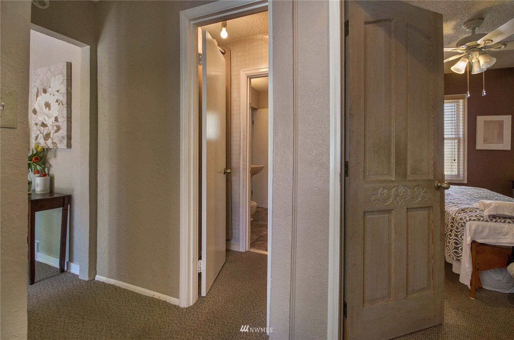 5213 Pacific Avenue , -7695