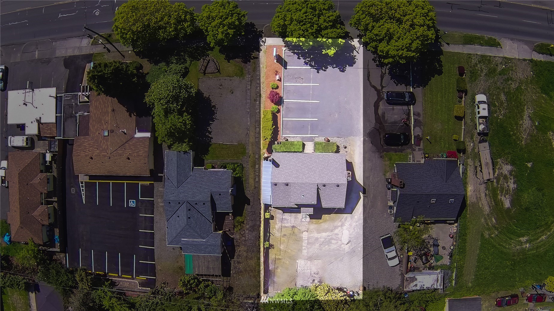 5213 Pacific Avenue , -7695