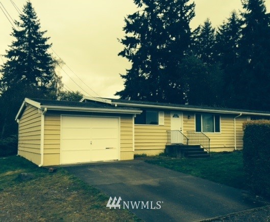 3127 3129 Sunset Drive W