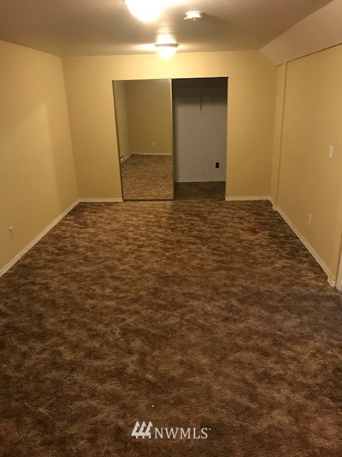 3127 3129 Sunset Drive W