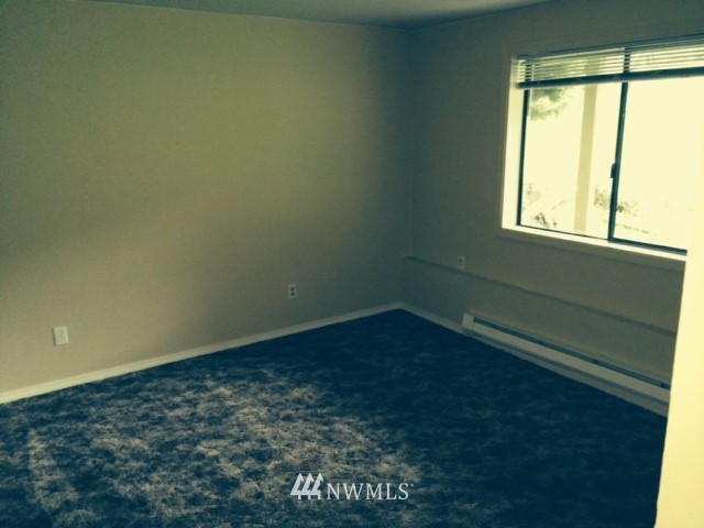 3127 3129 Sunset Drive W