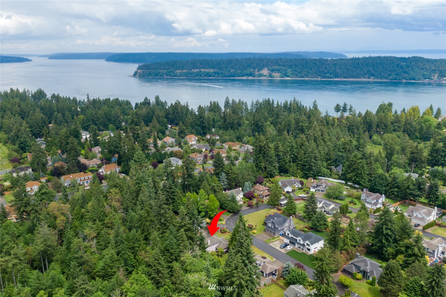 3822 17th Avenue Ct NW