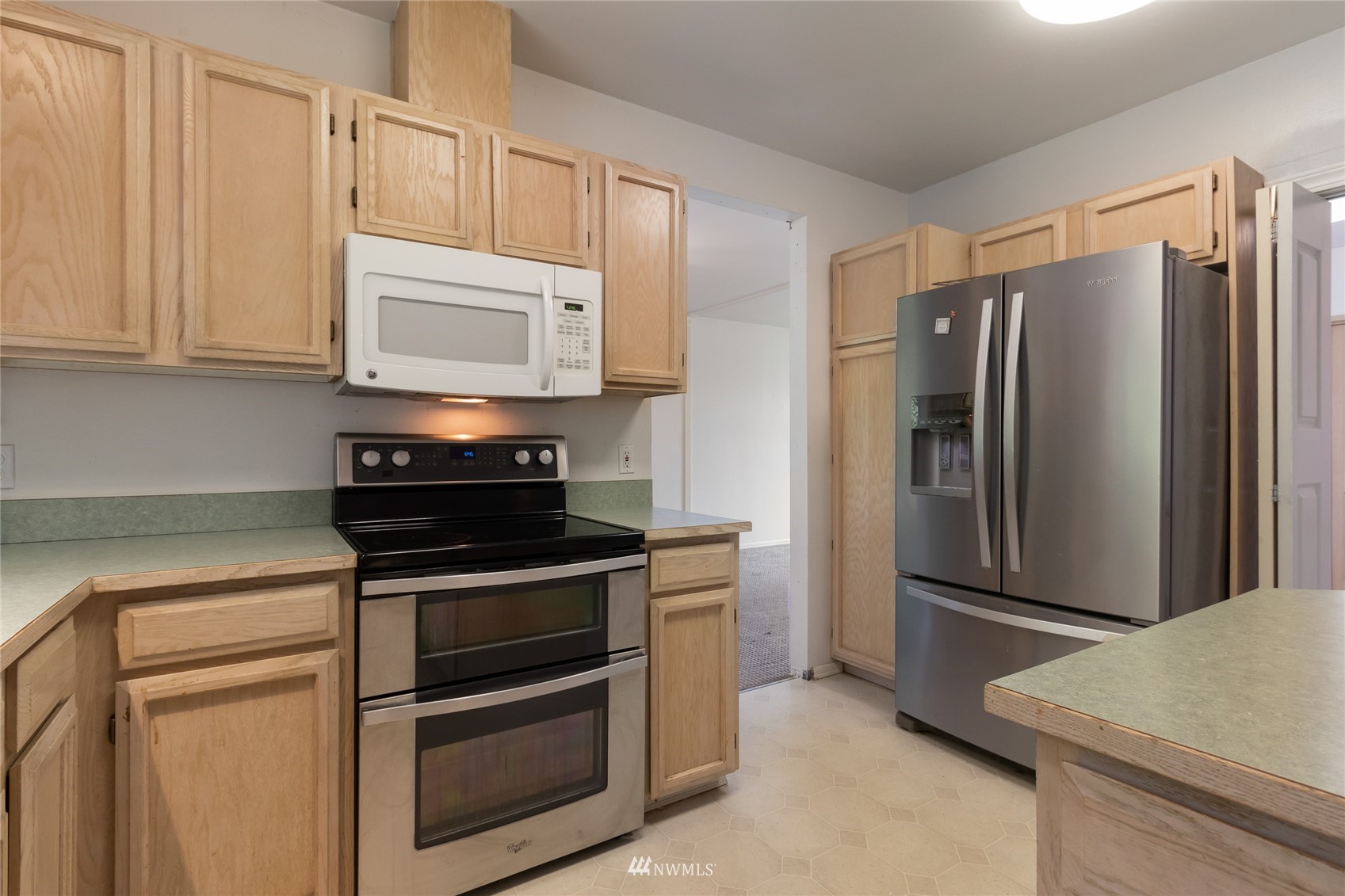 3822 17th Avenue Ct NW