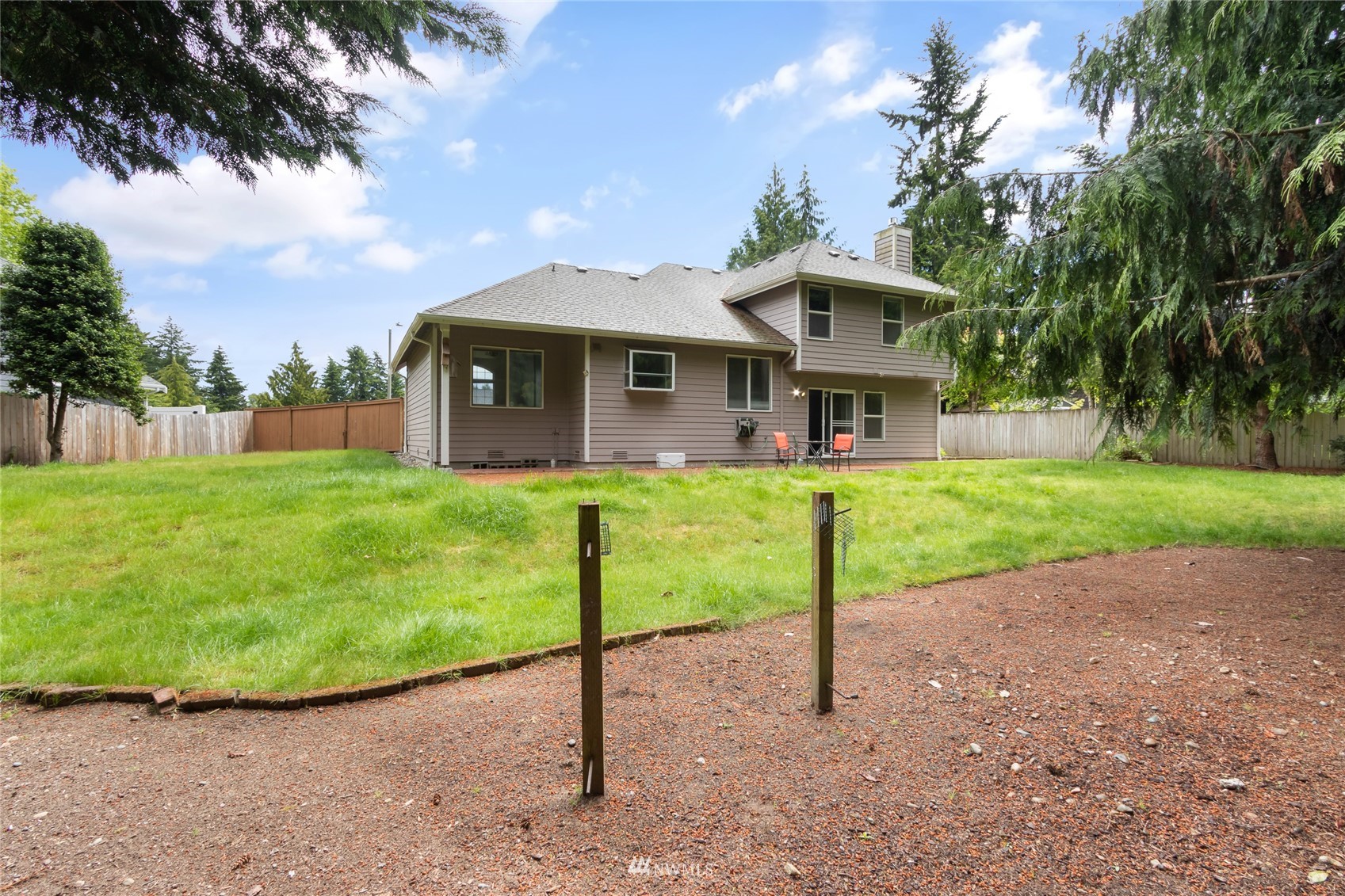 3822 17th Avenue Ct NW