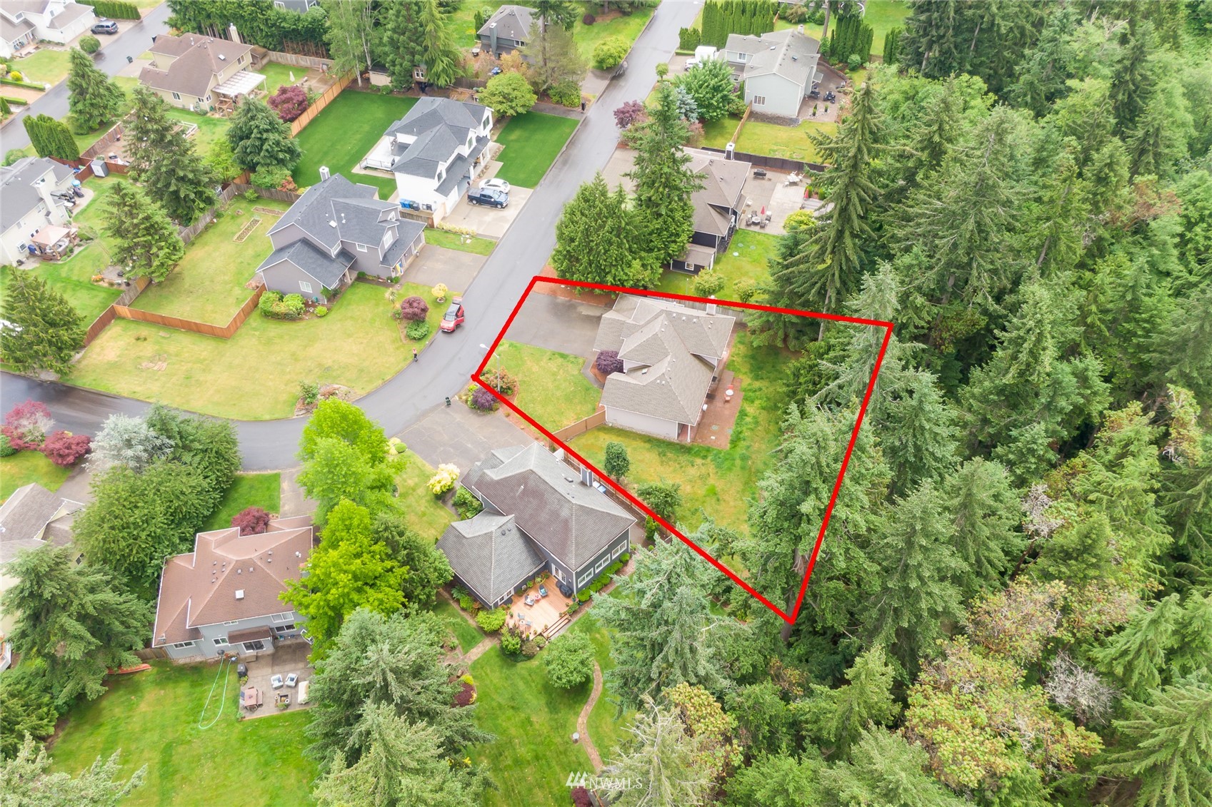 3822 17th Avenue Ct NW