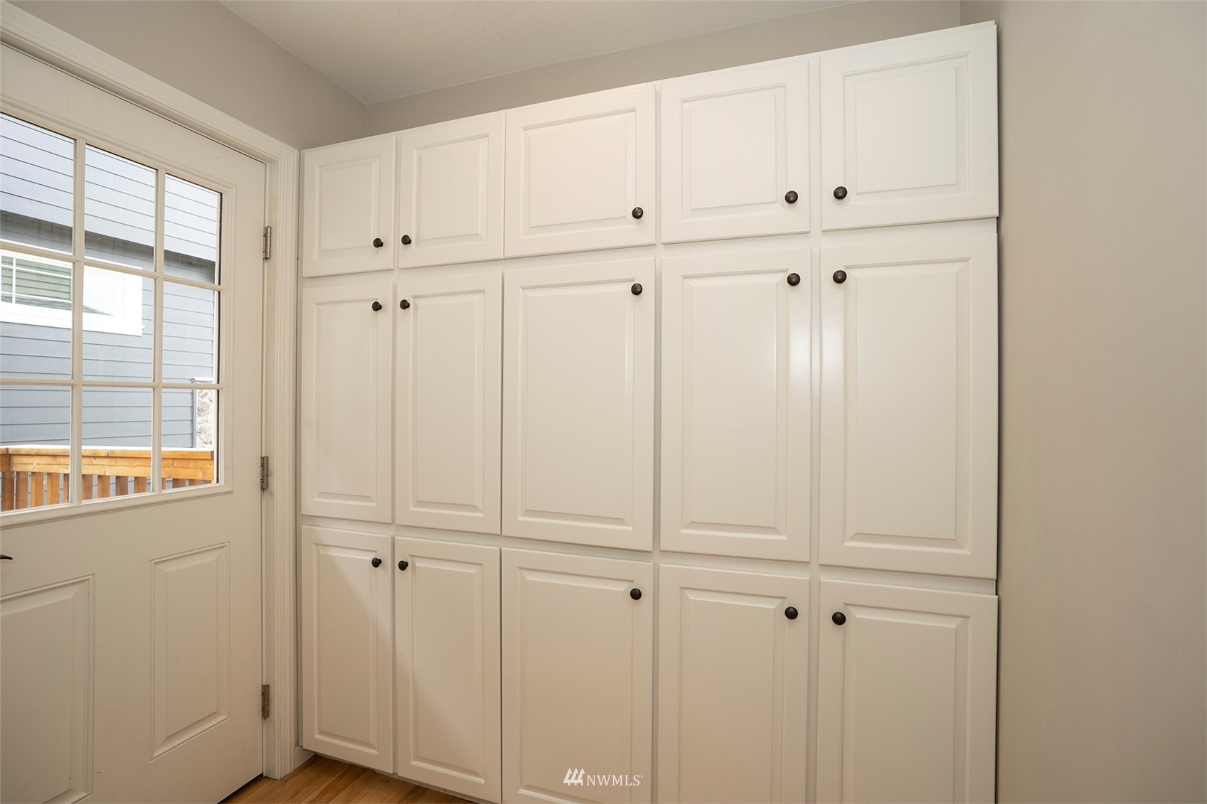 5129 N Highland Street