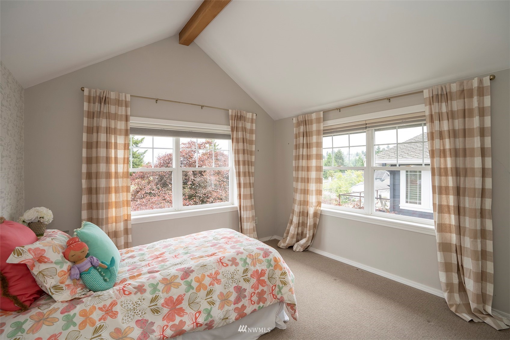 5129 N Highland Street