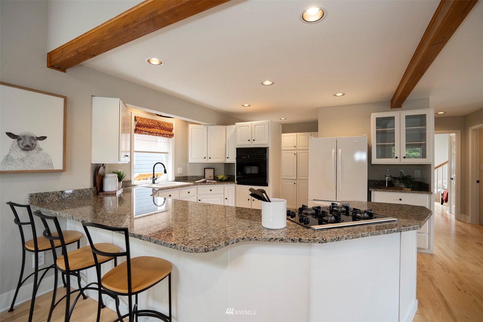 5129 N Highland Street