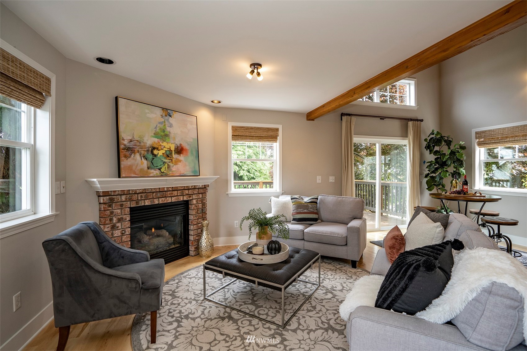 5129 N Highland Street