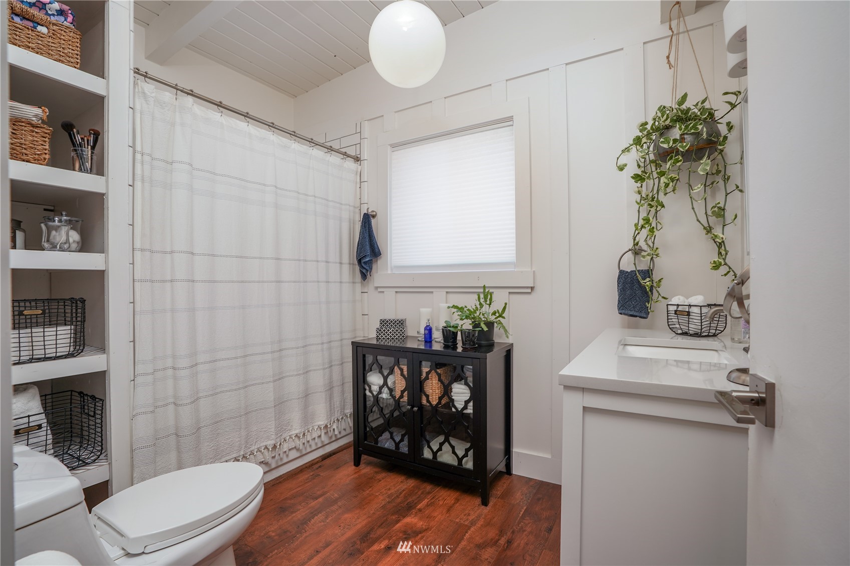 5212 View Point Drive NW