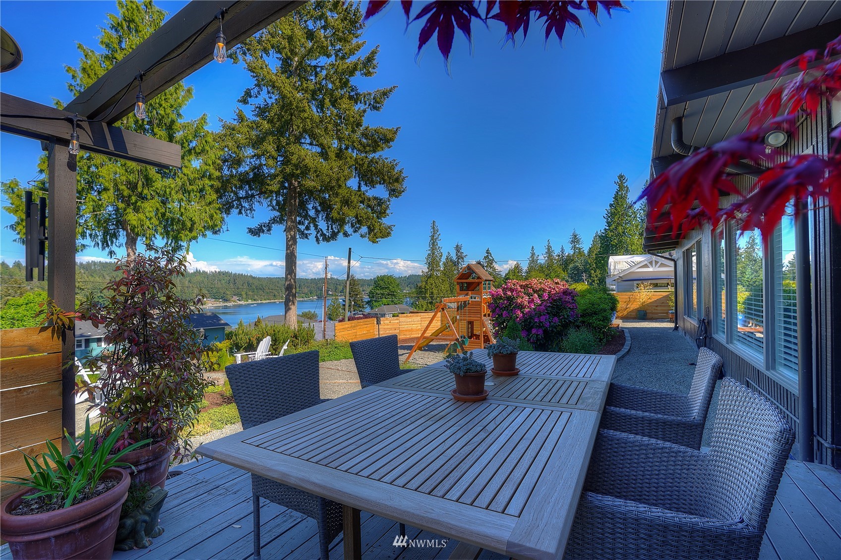 5212 View Point Drive NW