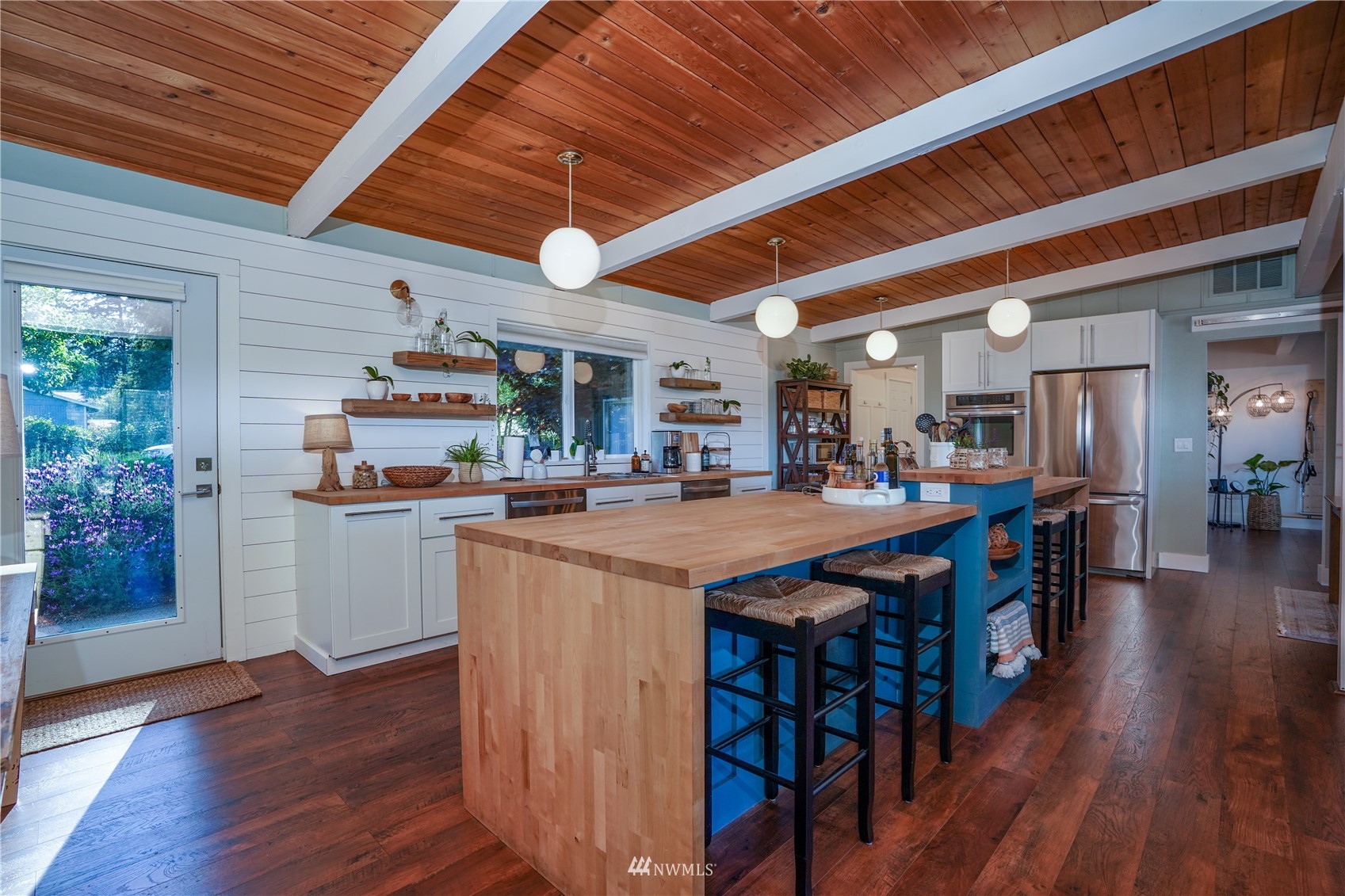 5212 View Point Drive NW