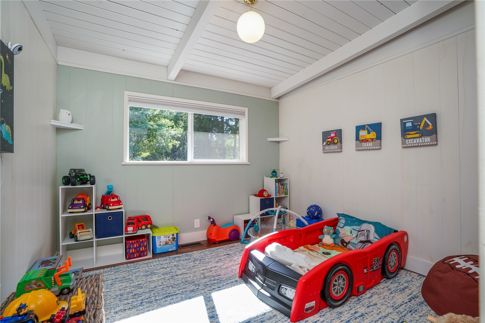 5212 View Point Drive NW