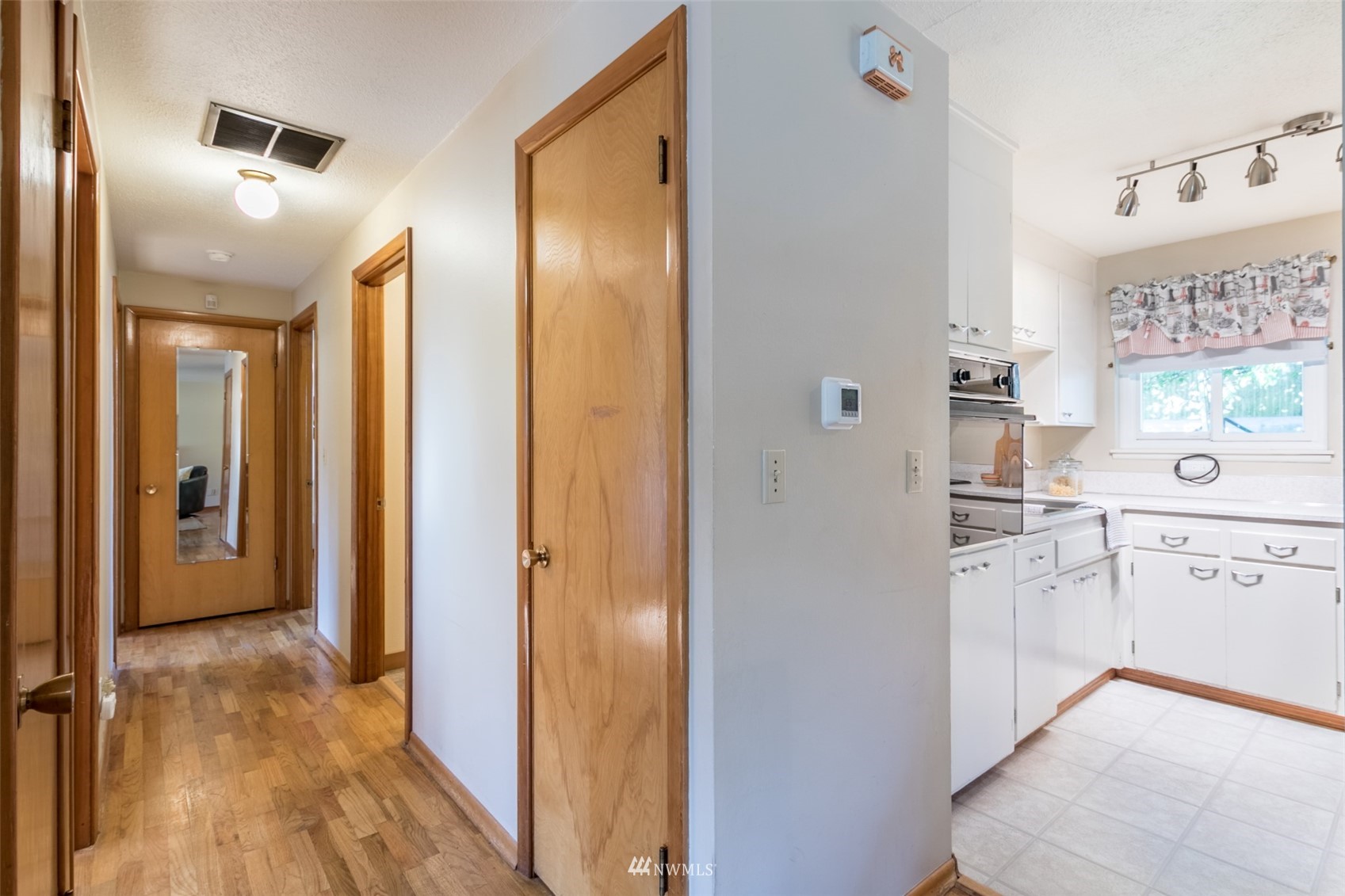 11918 Alameda Avenue SW, -3506