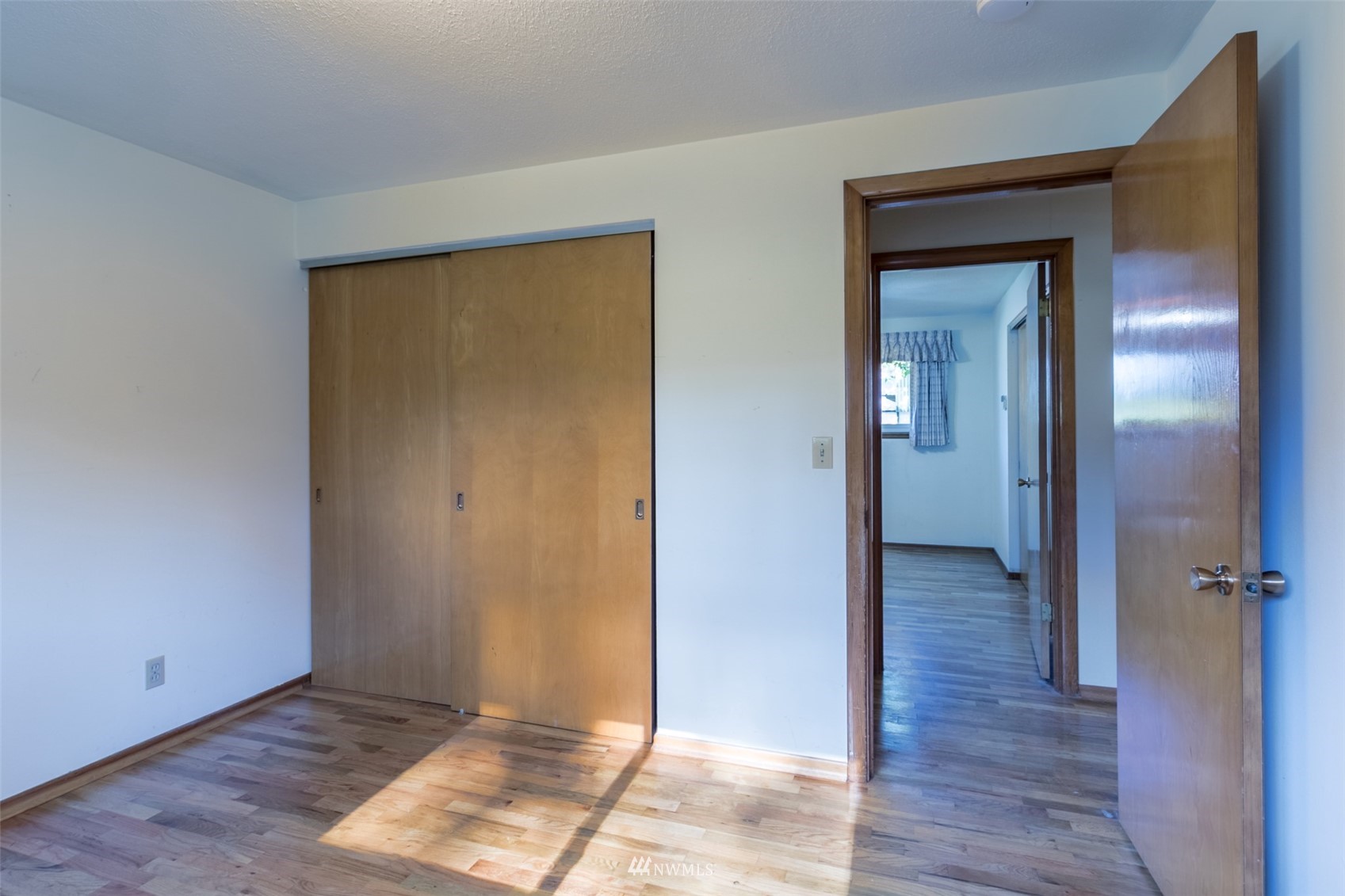 11918 Alameda Avenue SW, -3506