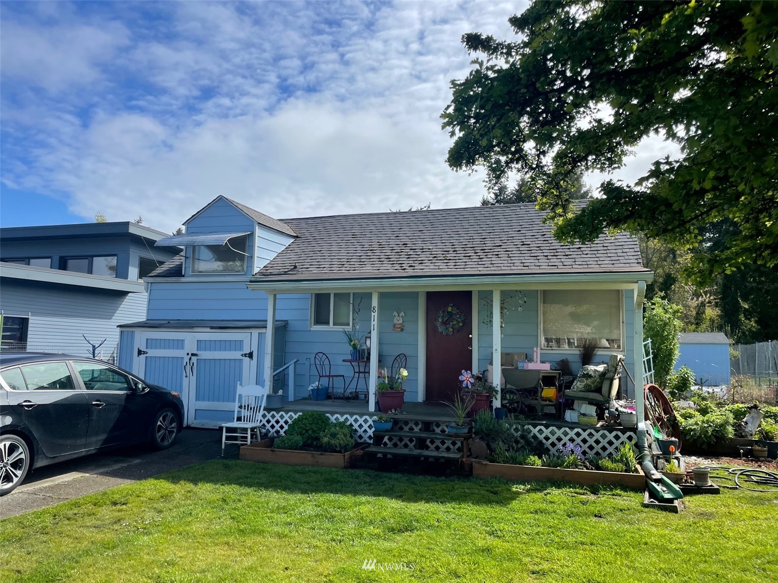 811 5th Street , -1805