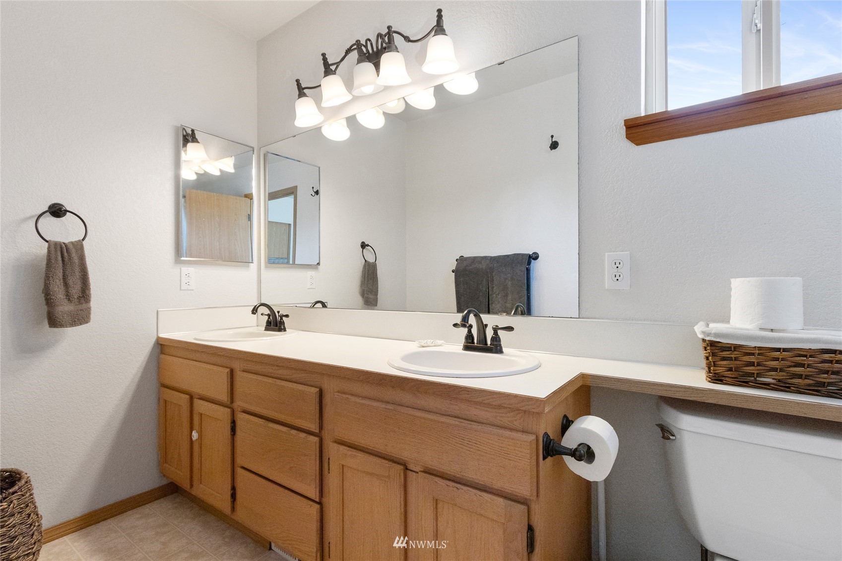 4313 Avonlea Drive SE