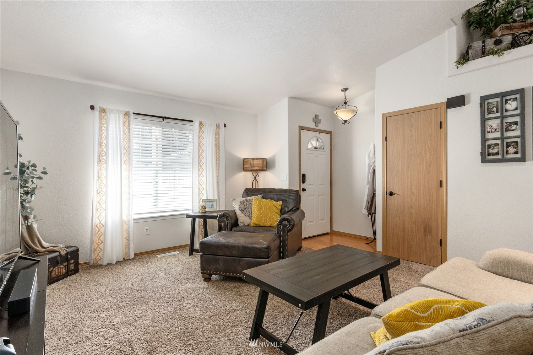 4313 Avonlea Drive SE