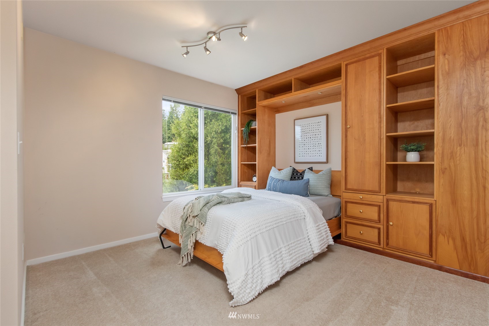 9061 161st Court NE #2701