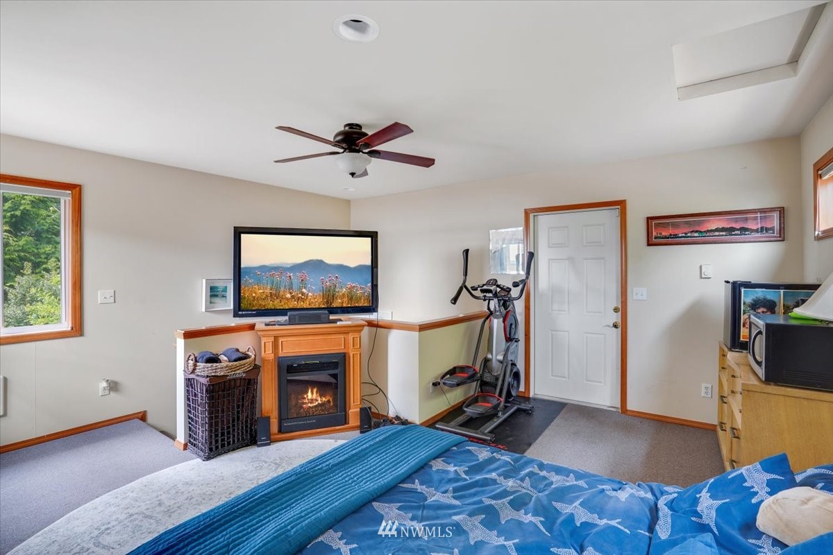 13010 96th Street NW