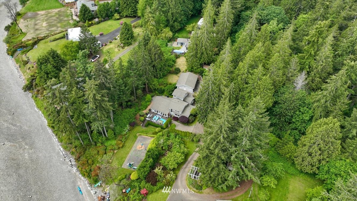 13010 96th Street NW