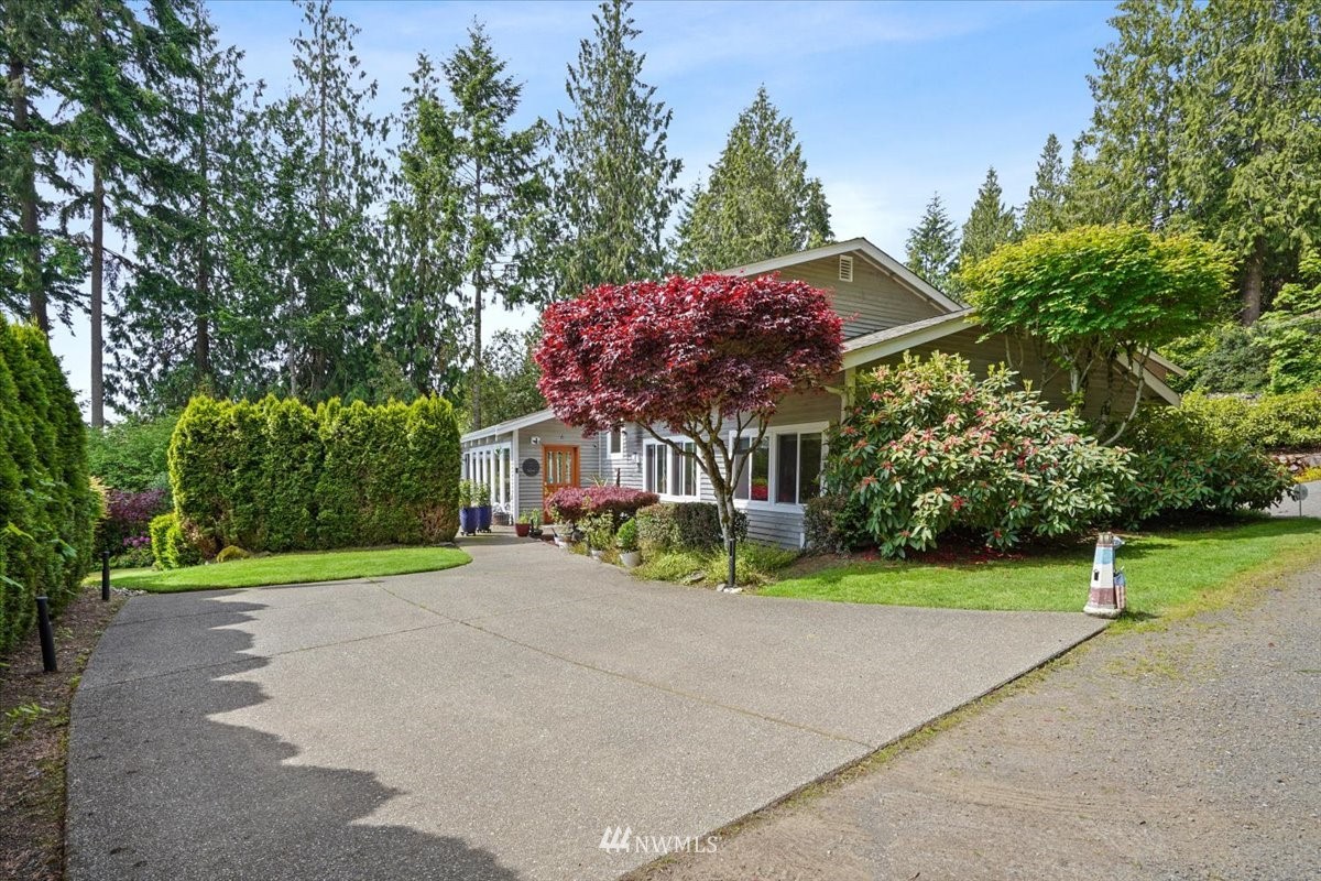 13010 96th Street NW