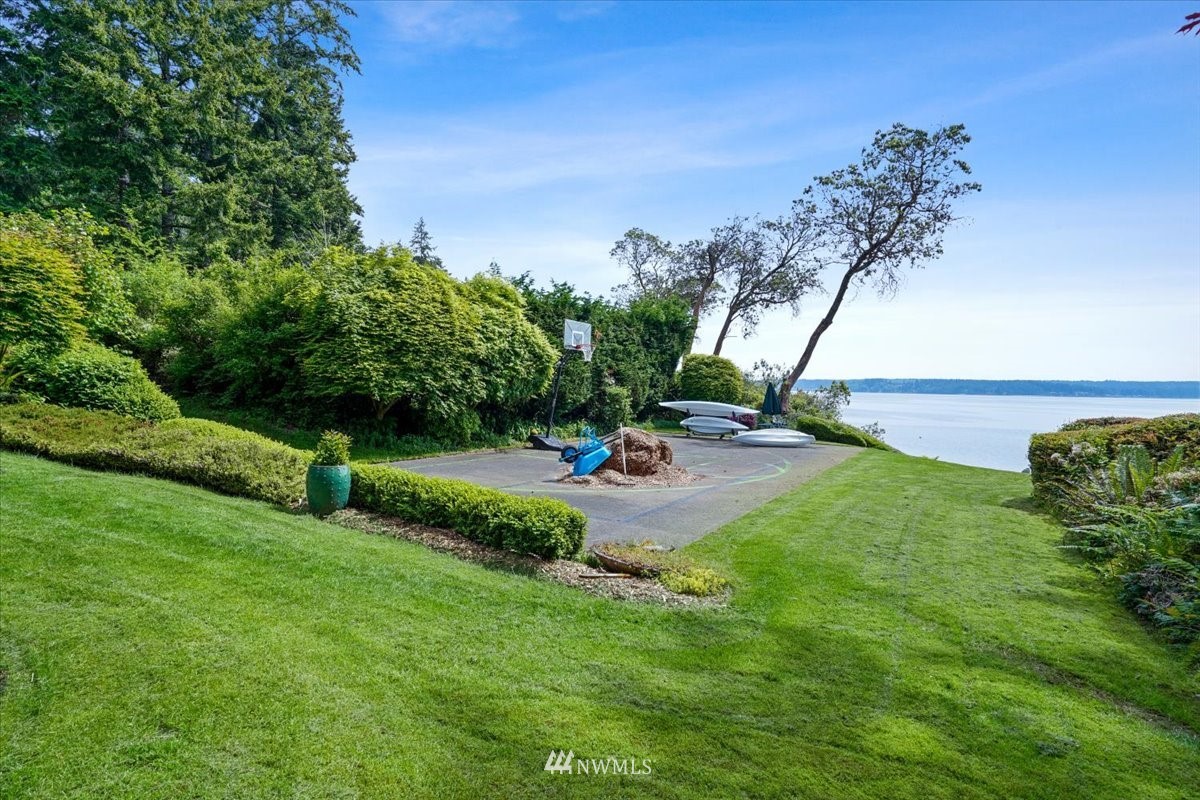 13010 96th Street NW