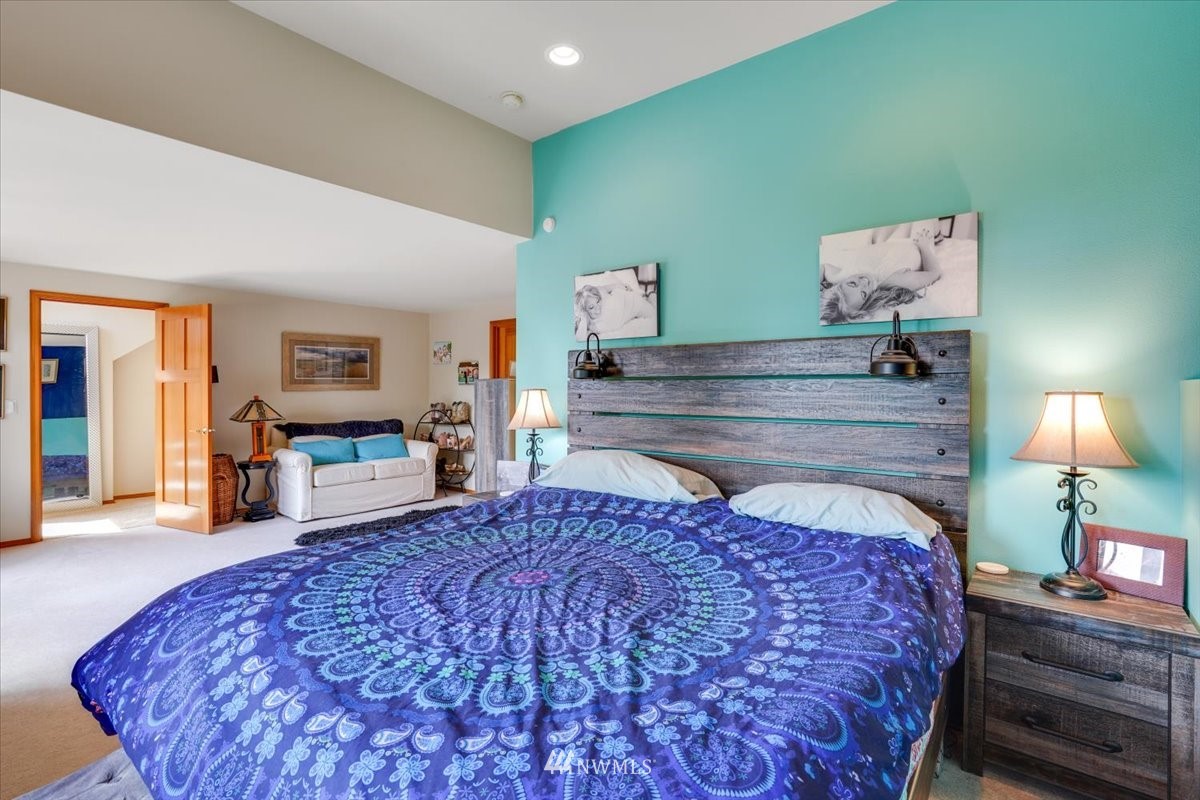 13010 96th Street NW