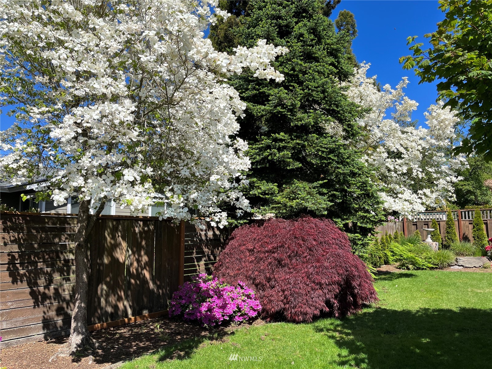 3214 N Vassault Street , -1528