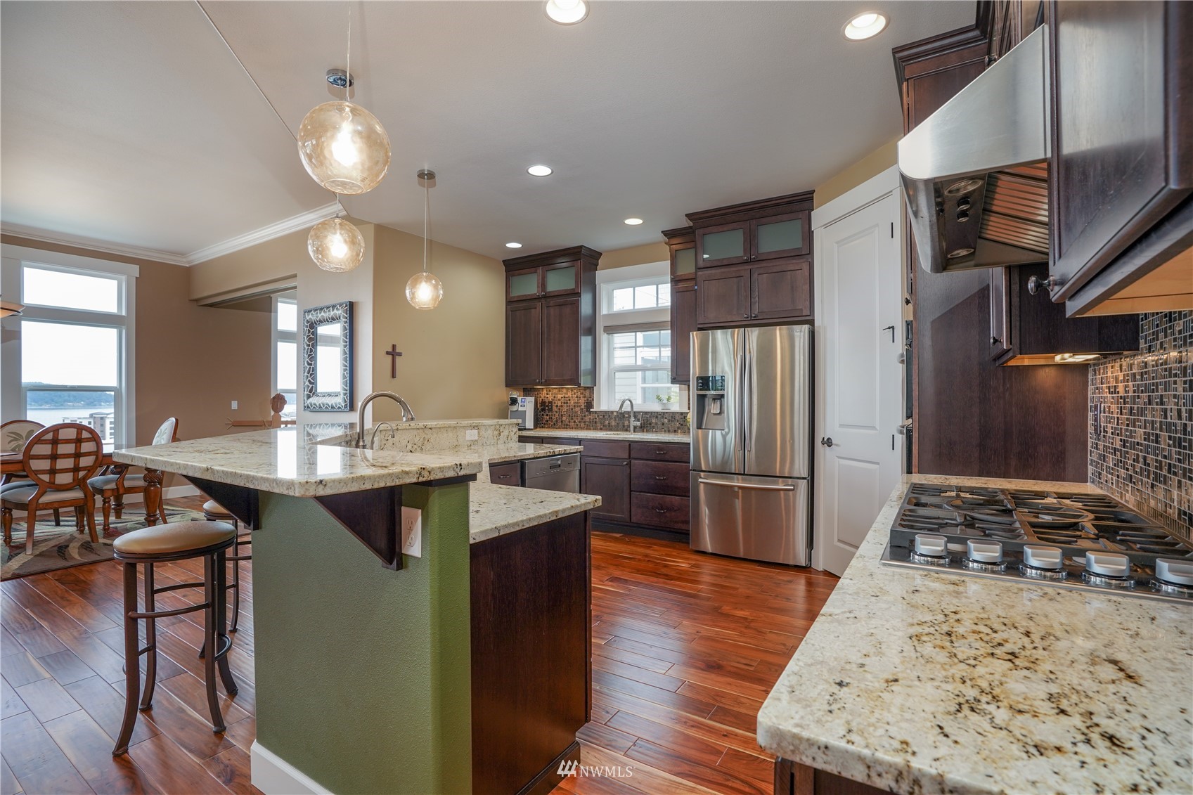 5028 N Villard Street