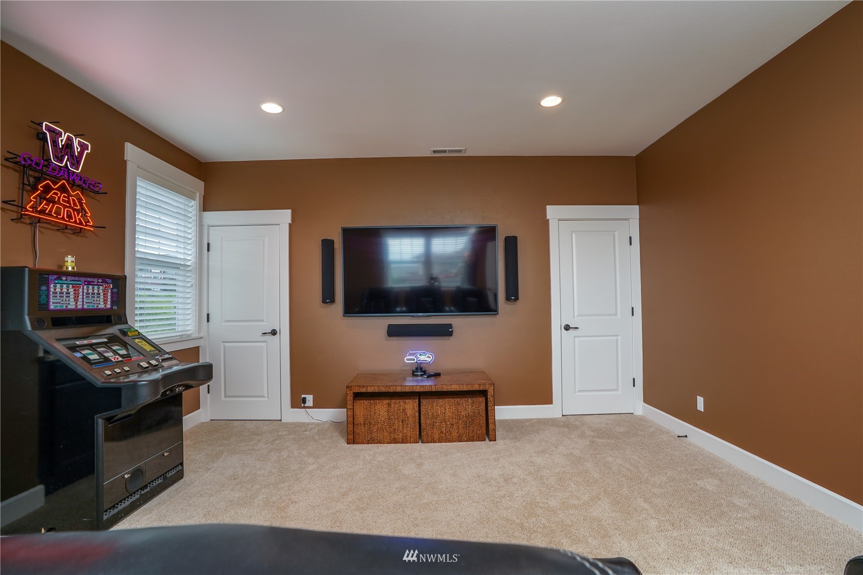 5028 N Villard Street