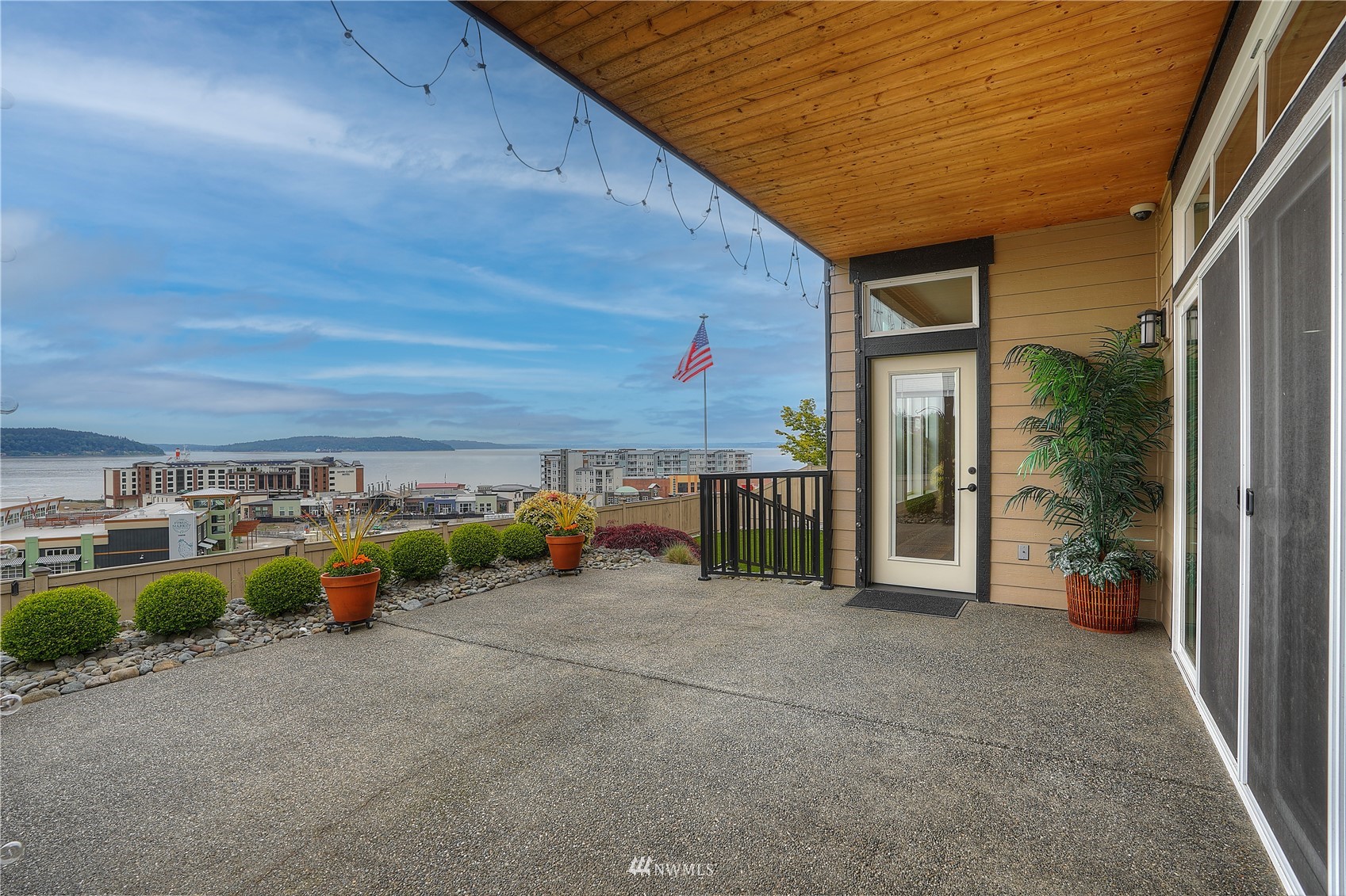 5028 N Villard Street