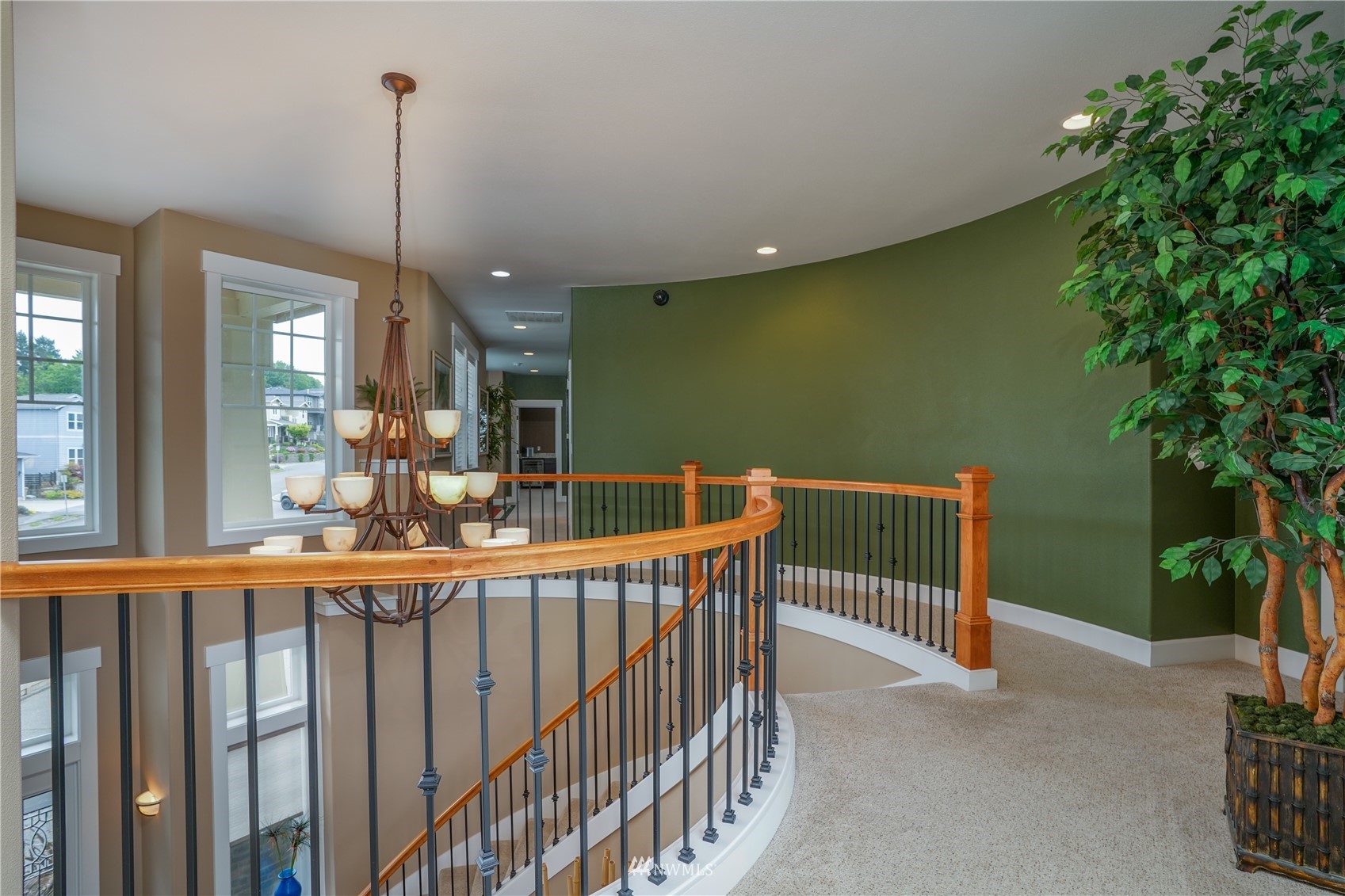 5028 N Villard Street