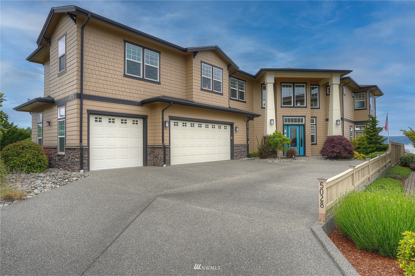 5028 N Villard Street