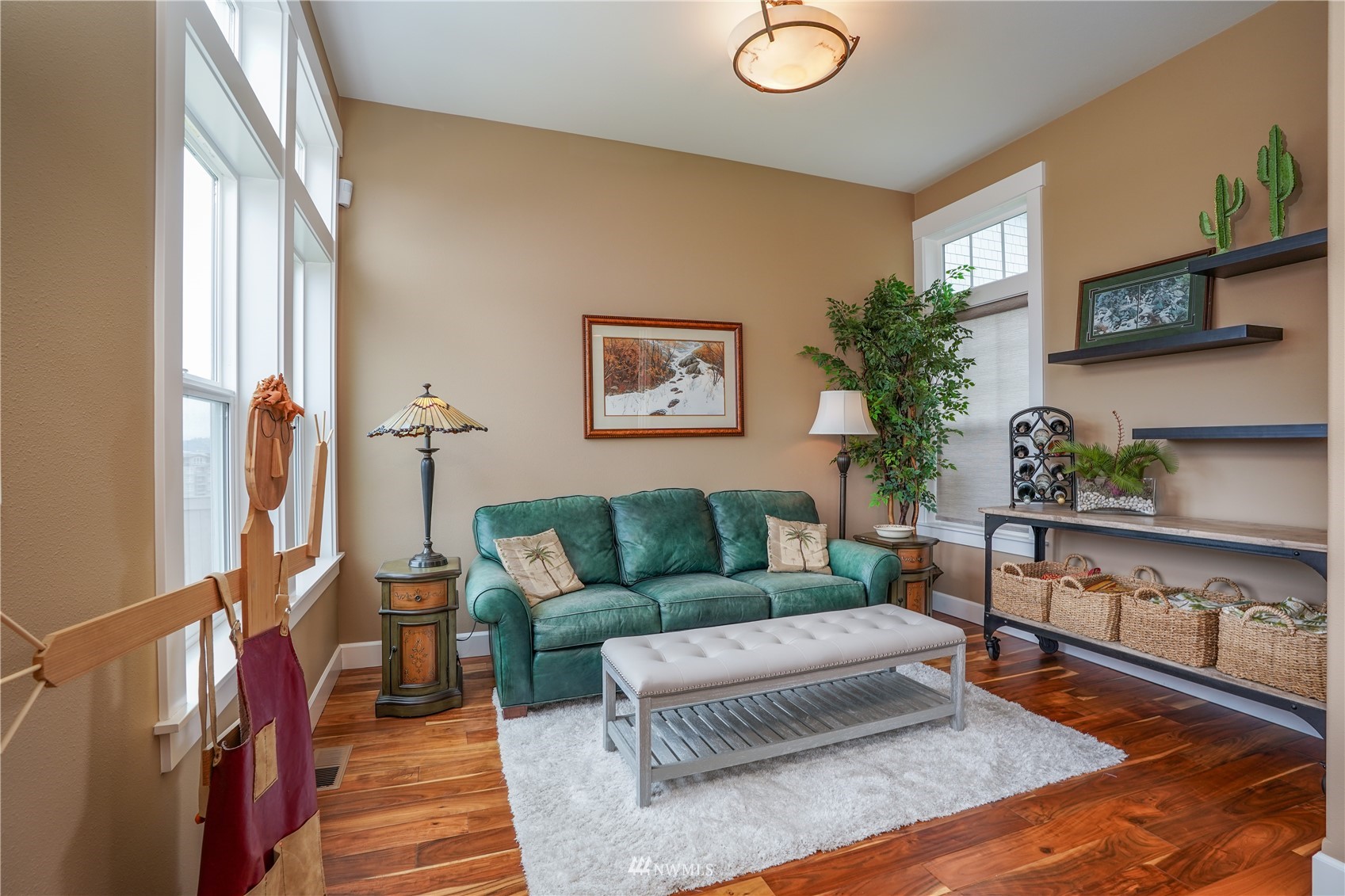 5028 N Villard Street