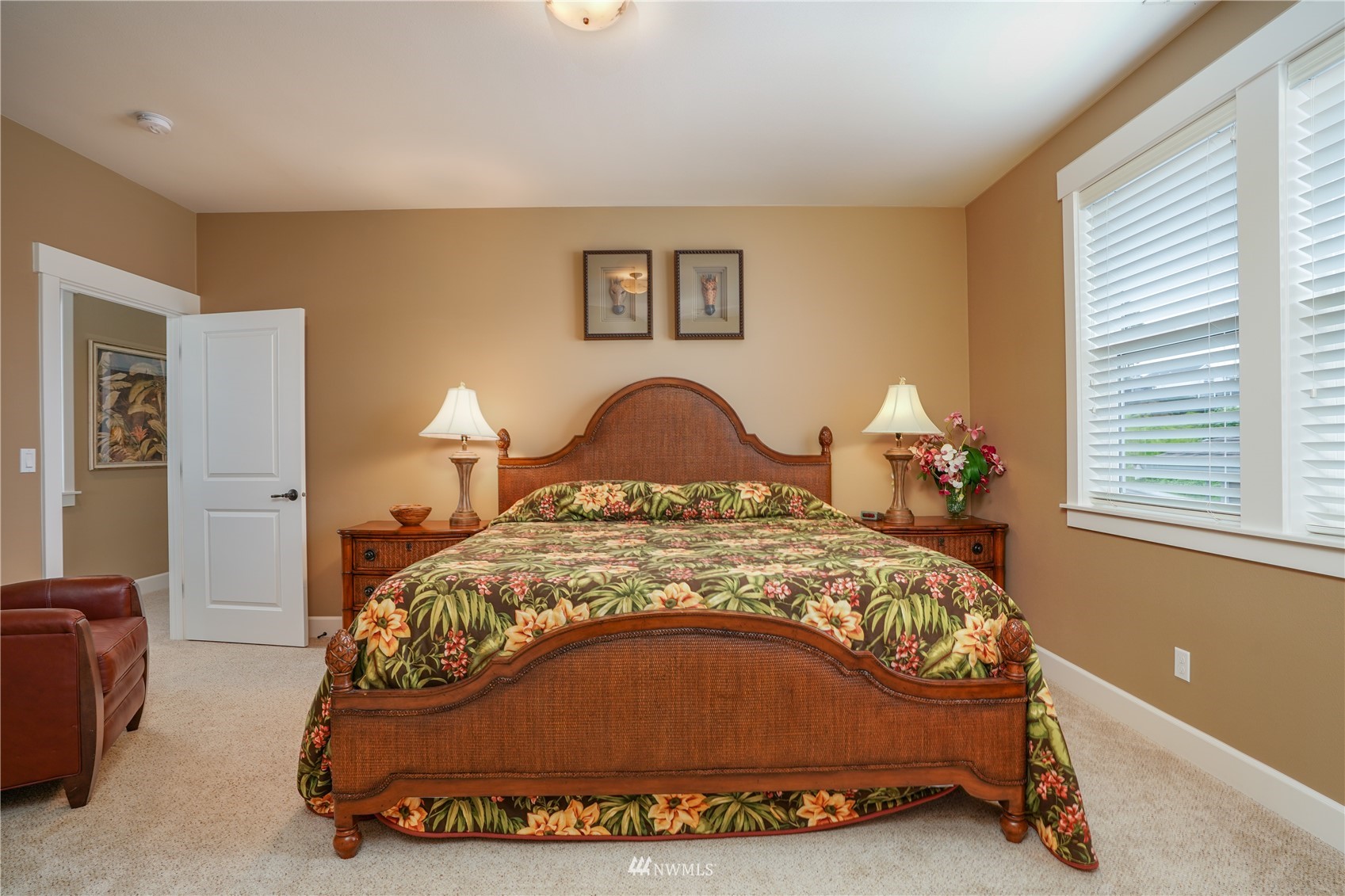 5028 N Villard Street