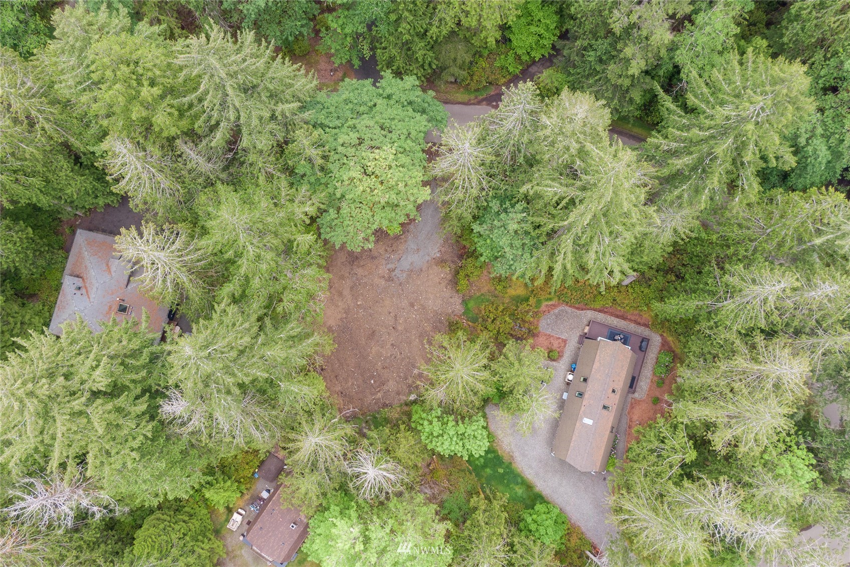 453 E Chesapeake Drive